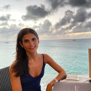 Meet your Posher, Noor